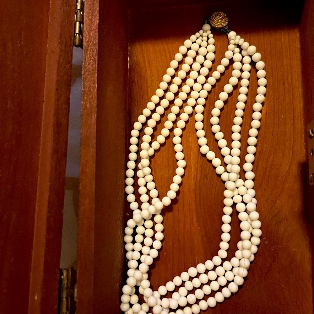 Vintage wrap pearl necklace